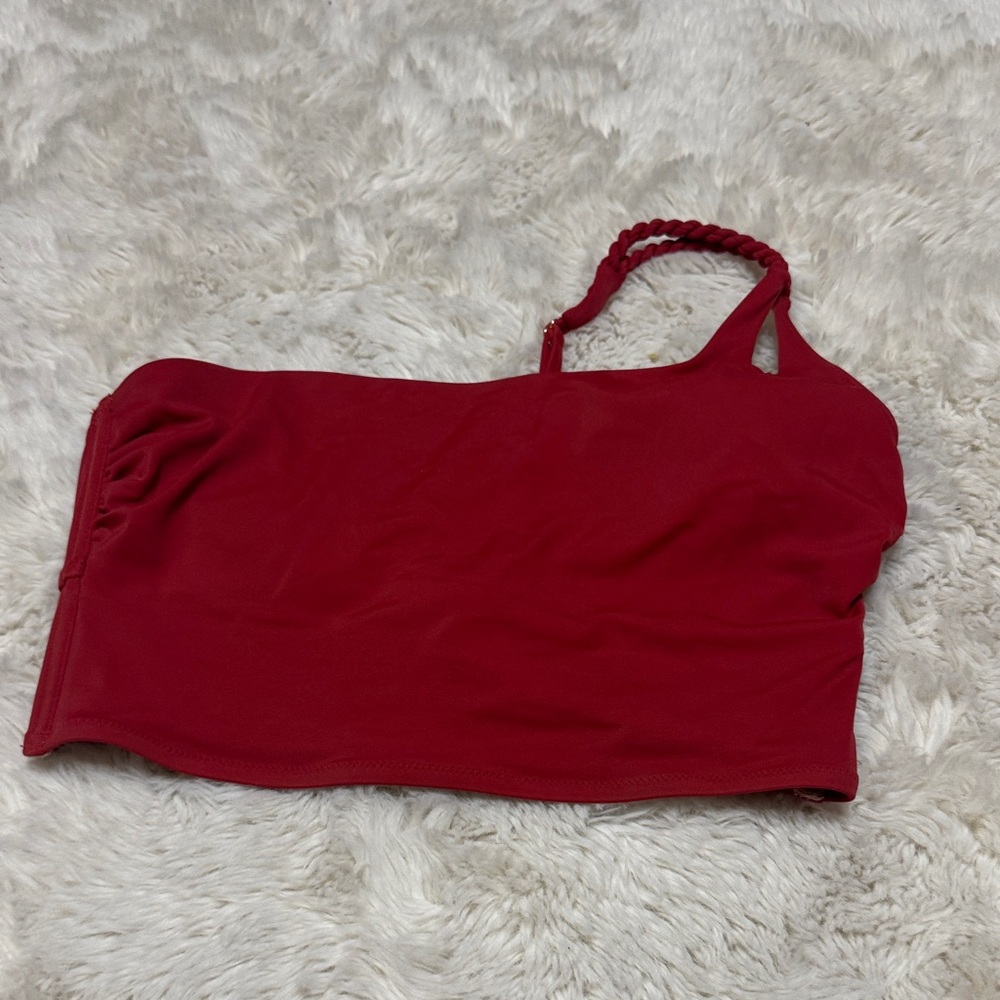 Red One-Shoulder Crop Top